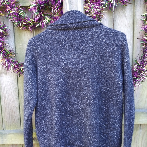 Sweater Cardigan with Metal Clasp - Picture 3 of 6